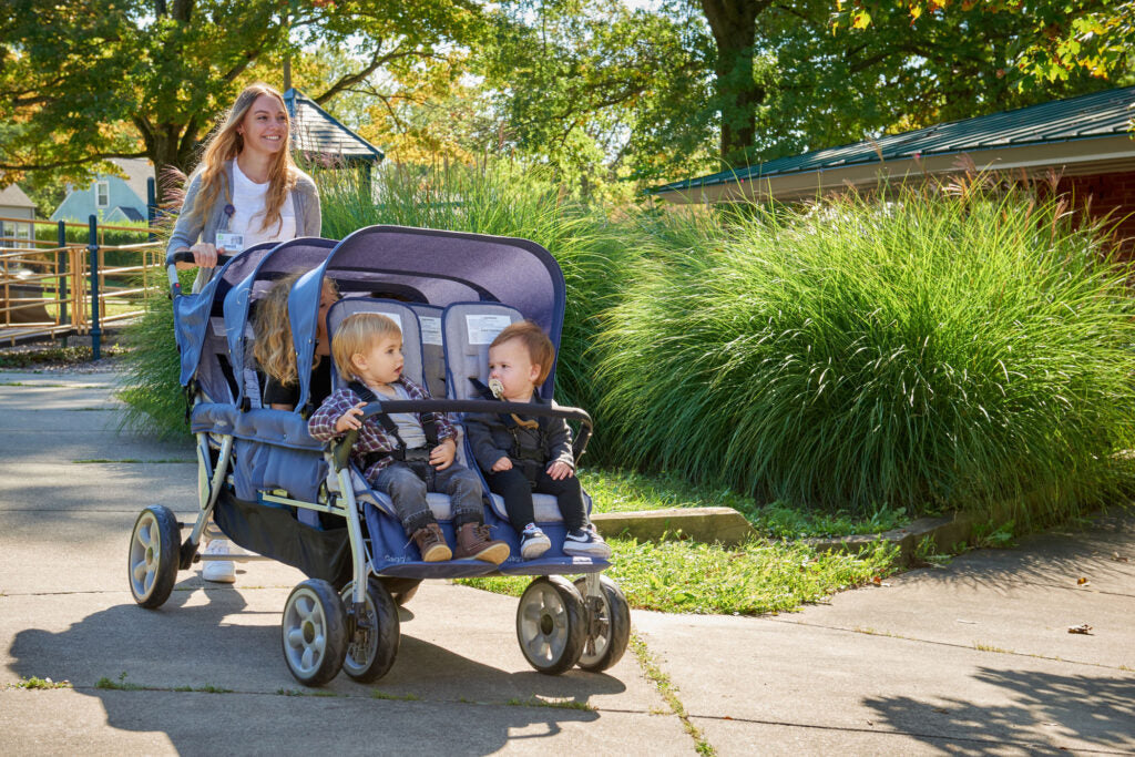 Choosing the Best Multi-Child Stroller for Adventures