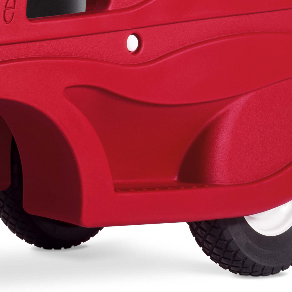 Close-up of a red 6 seat buggy self loading step